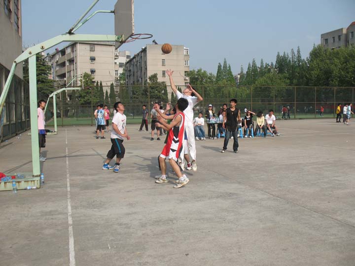 dg试玩平台“3对3”篮球赛圆满结束